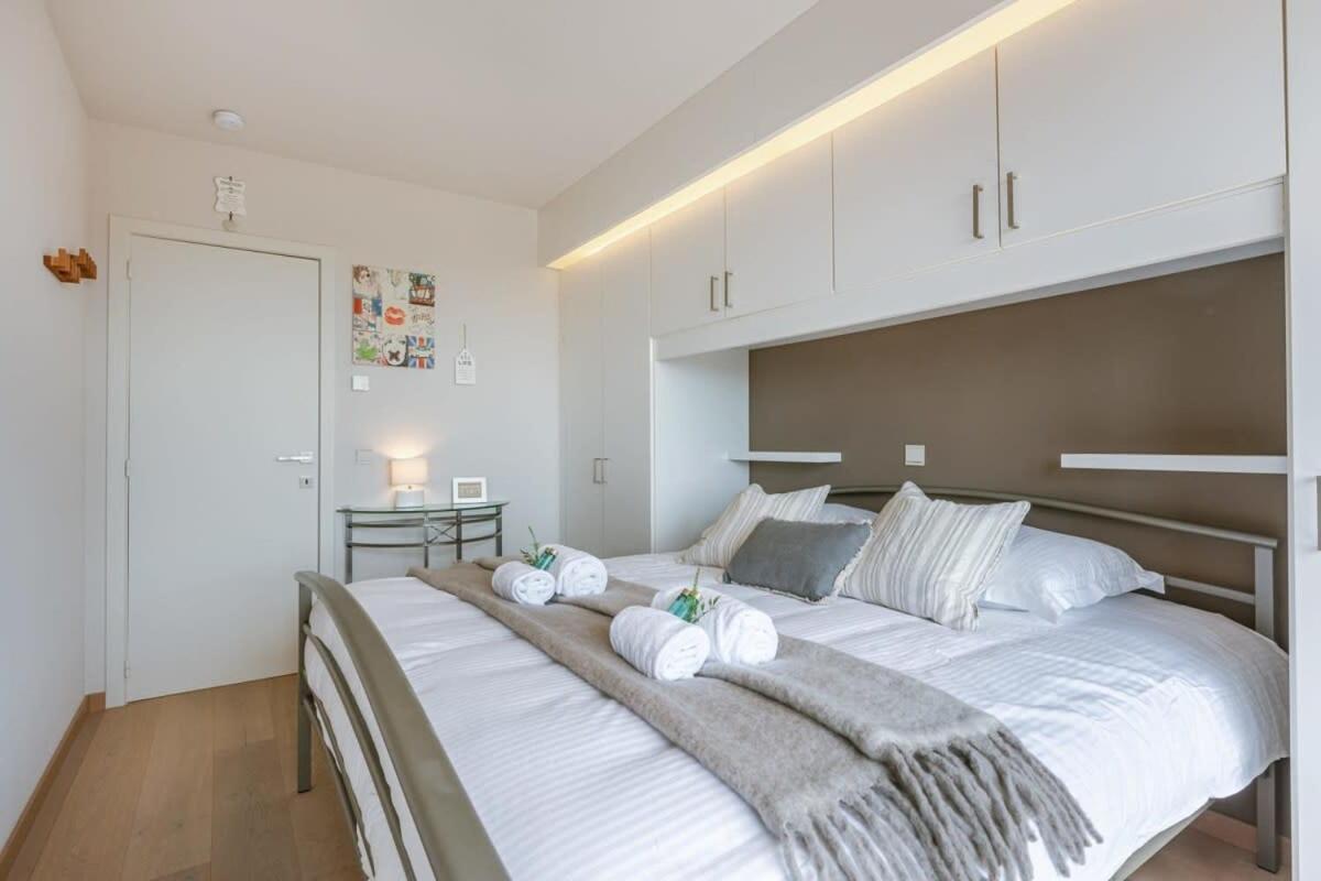 Huswell - Apartment With Stunning Sea View In Middelkerke Bagian luar foto