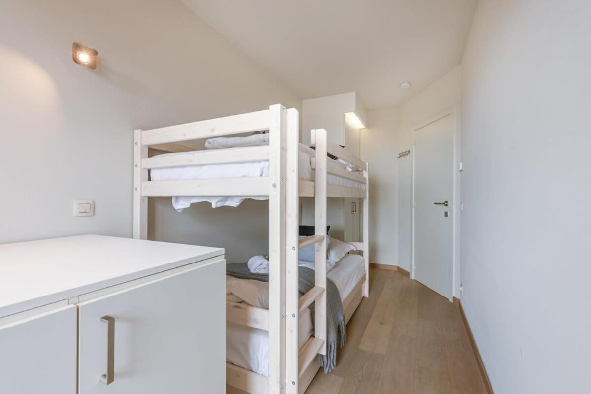 Huswell - Apartment With Stunning Sea View In Middelkerke Bagian luar foto