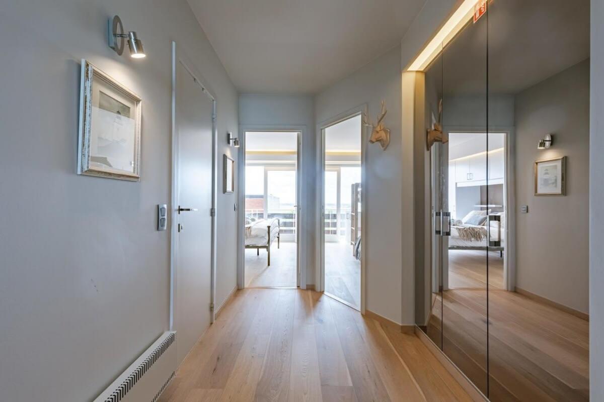 Huswell - Apartment With Stunning Sea View In Middelkerke Bagian luar foto